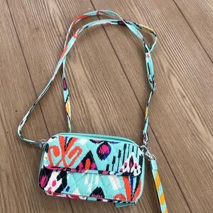 Vera Bradley Lighten Up Pueblo All in One Crossbody Wallet Pueblo NWNT Wristlet